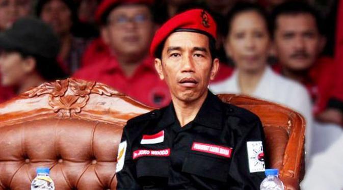 Ragam Gaya dan Ekspresi Lucu Khas Jokowi - Just PIC