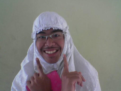 Menyibak Tempat Nongkrong Gay di Bekasi