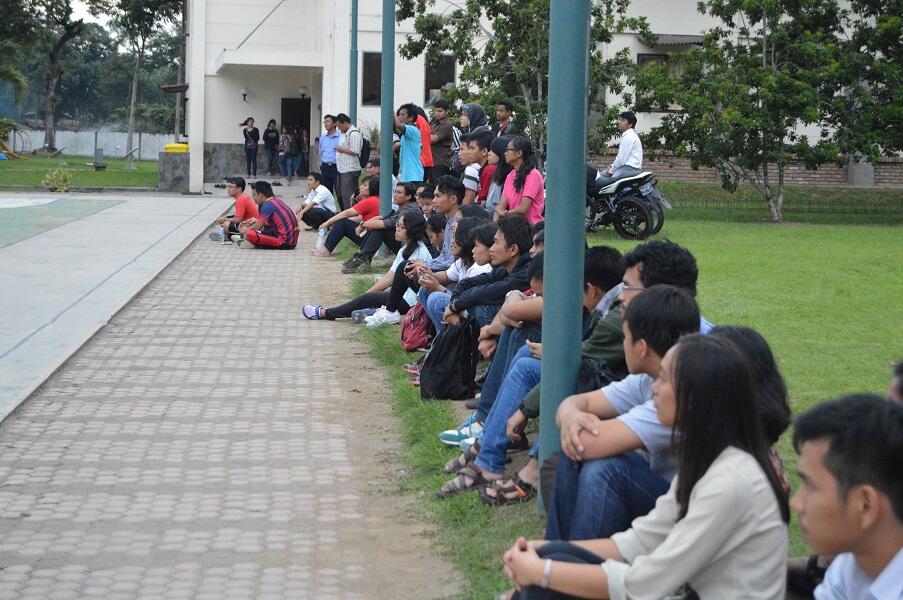Apa aja sih yang Agan lakuin di kampus? 