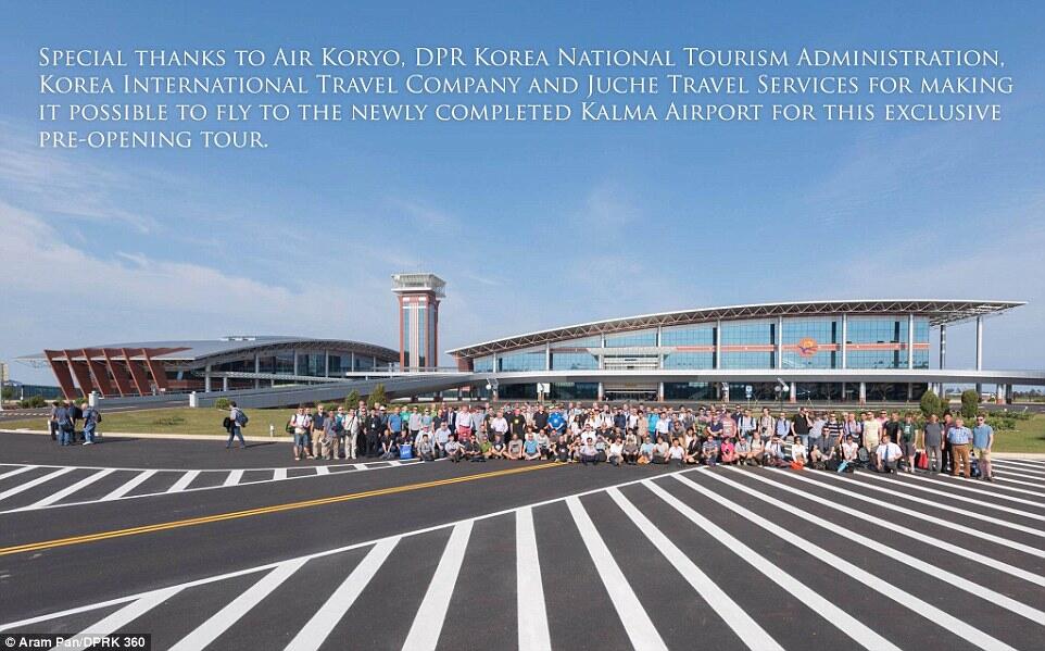 Bandara Baru di Pyongyang, Korea Utara (Keren Gan)