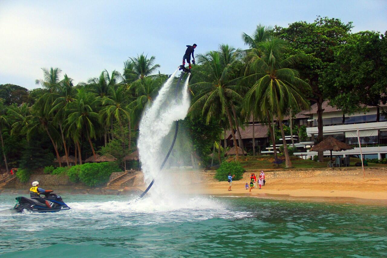 Turi Beach Menggandeng Wonderful Indonesia untuk Launching Flyboard