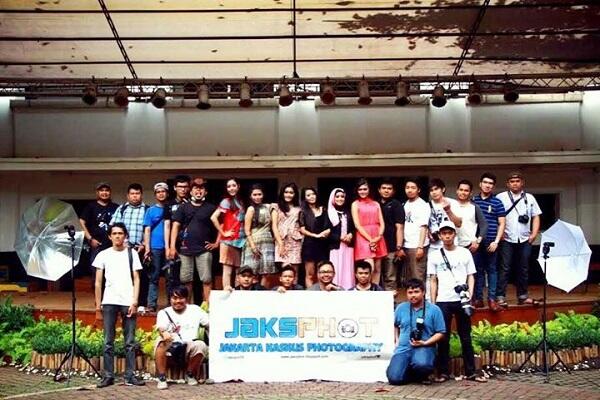 Hello Community : Berbagi Pengalaman Fotografi Bareng Komunitas JAKSPHOT!