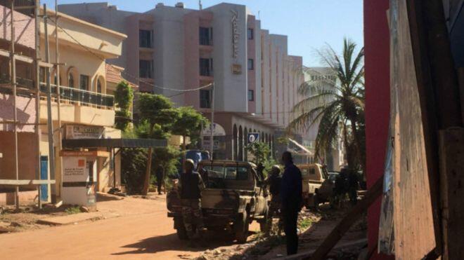 Kelompok bersenjata menyerang hotel di Mali