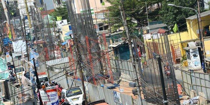 Ahok "Jalur Transjakarta akan diperpanjang sampai Bekasi & Tangerang"