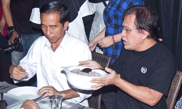 Iwan Fals Bikin Lagu Untuk Jokowi, Sang Anak Menangis