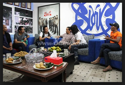 Iwan Fals Bikin Lagu Untuk Jokowi, Sang Anak Menangis