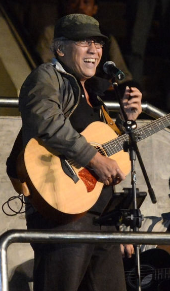 Iwan Fals Bikin Lagu Untuk Jokowi, Sang Anak Menangis