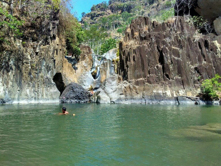 Jurug waru, Surga tersembunyi di kota trenggalek