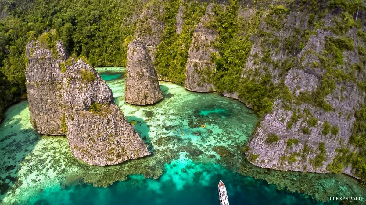 Trip raja ampat rajaampat trip traveling group