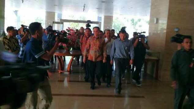 Arti Senyuman Ahok Setelah 9 Jam Diperiksa BPK