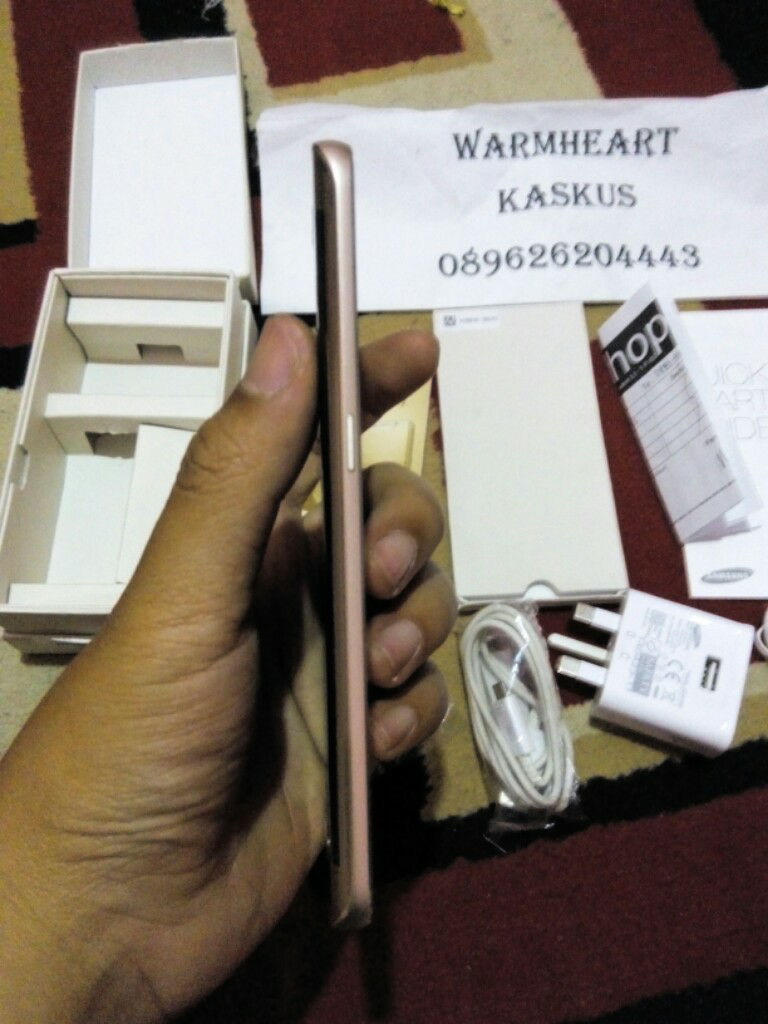 Samsung Galaxy S6 Edge Gold 32GB SM-G9251. Bandung