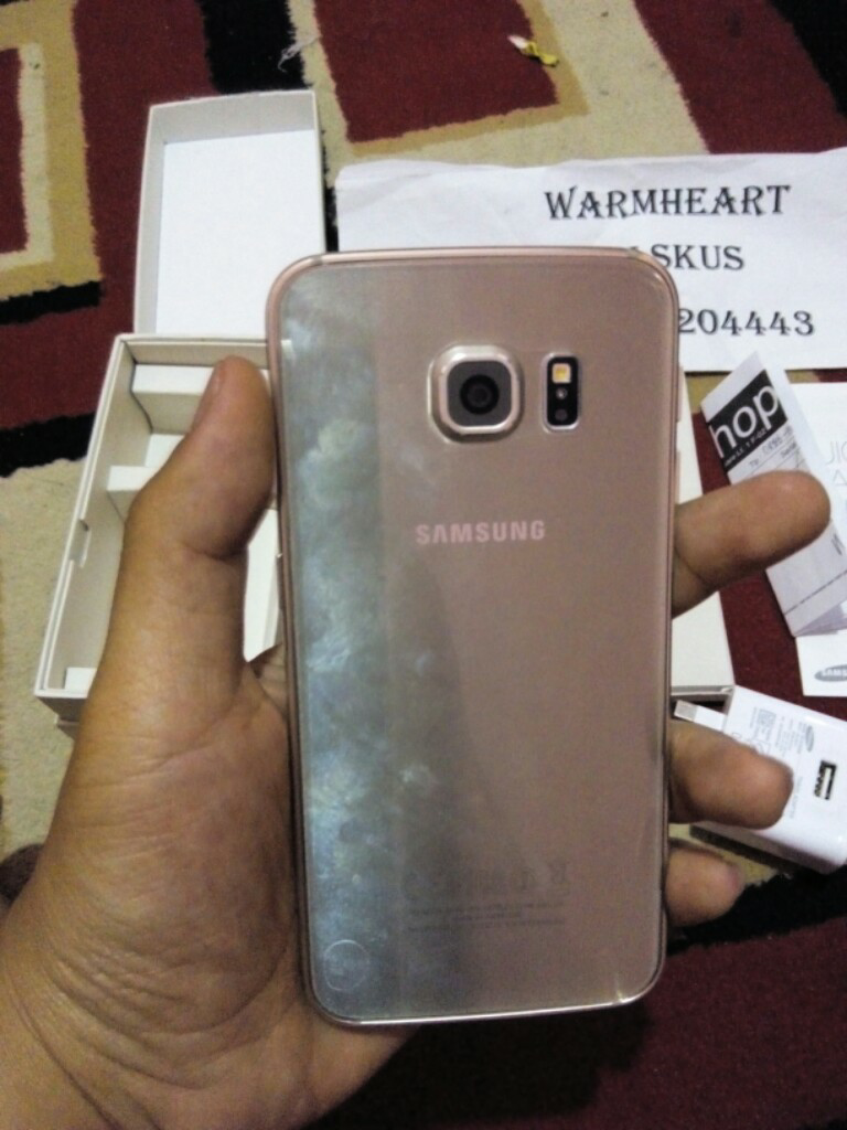 Samsung Galaxy S6 Edge Gold 32GB SM-G9251. Bandung
