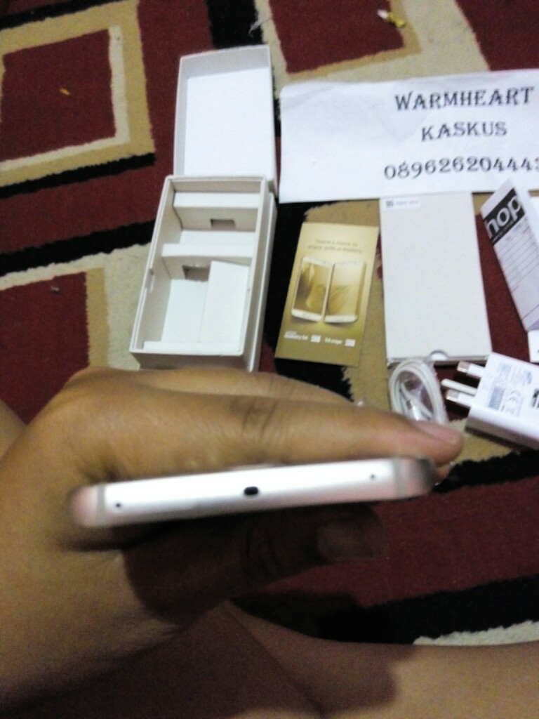 Samsung Galaxy S6 Edge Gold 32GB SM-G9251. Bandung