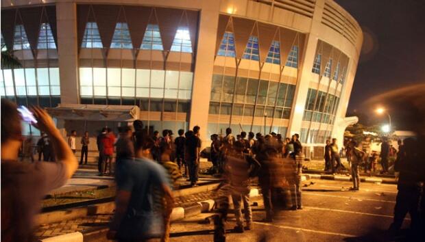 Kericuhan pada Kongres HMI di Pekanbaru; Salah Siapa nih, Gan?