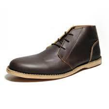 Tips sederhana merawat sepatu berbahan kulit, kanvas,dan kulit sintetis