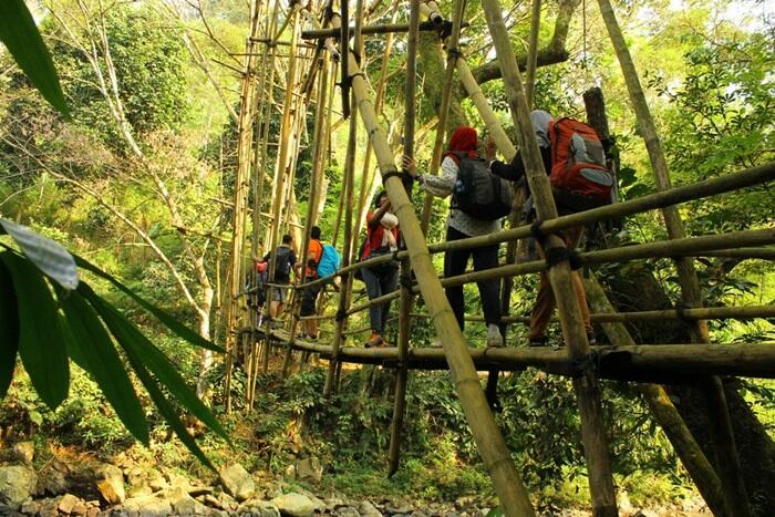 &quot;SURGA&quot; TERSERAK DI TANAH LEBAK (Pesona Wisata &amp; Kebudayaan Kab. Lebak)