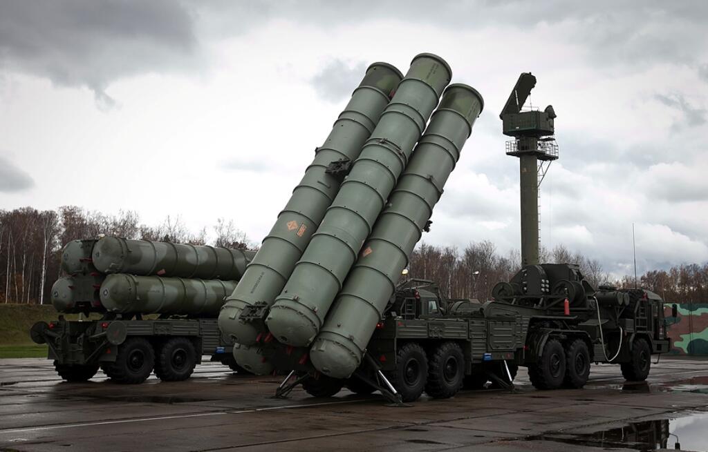 S-300 dan s-400 dalam perjalanan ke syria sebagai respon atas insiden SU-24