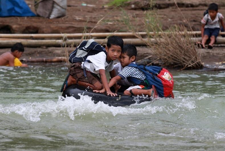 Perjuangan Hidup dan Mati untuk Bersekolah