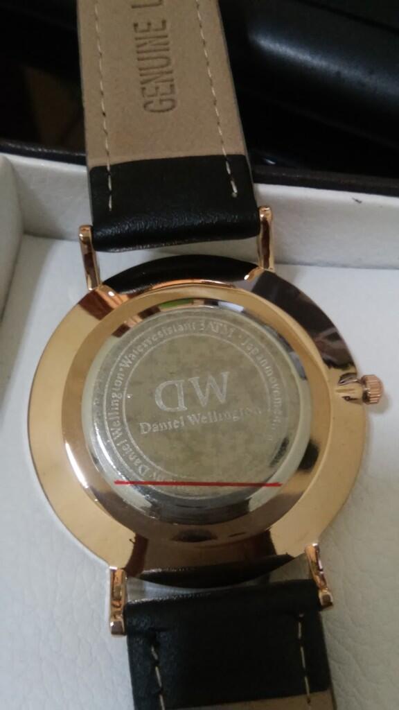 jual jam tangan daniel wellington clone lengkap box ori jual jam tangan daniel wellington clone lengkap box ori