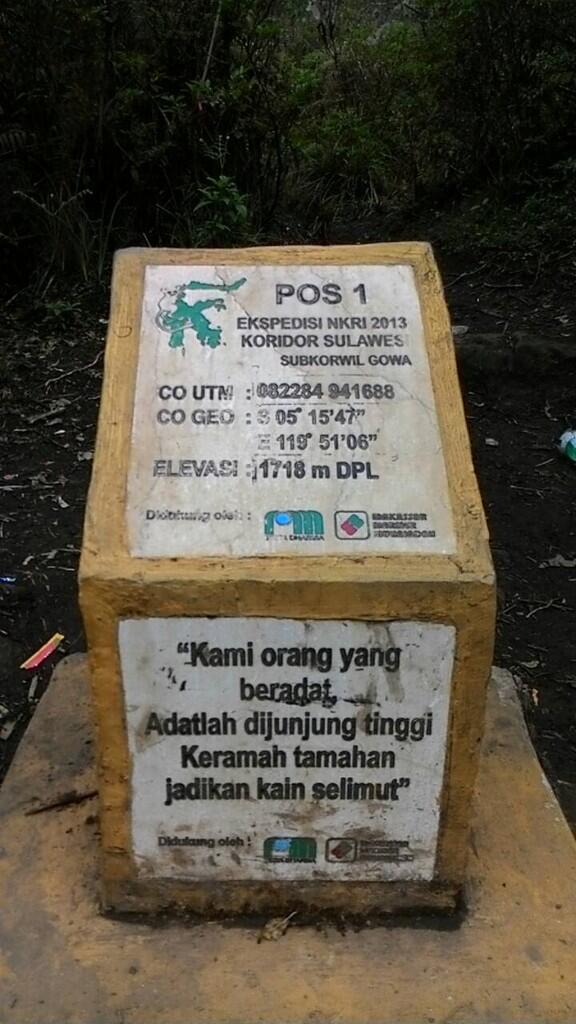 Jalan Semut Hitam