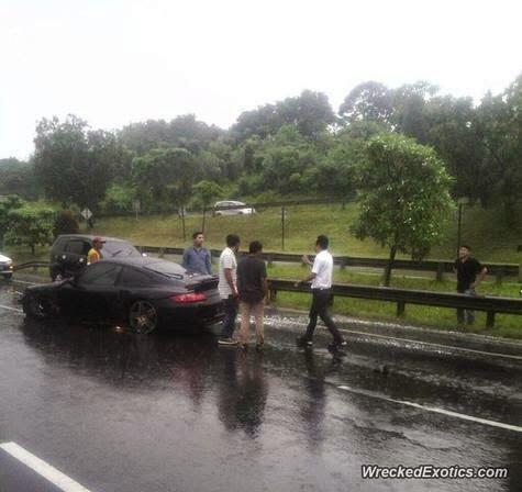 Beberapa Kecelakaan Mobil Mewah yang Pernah Terjadi di Indonesia