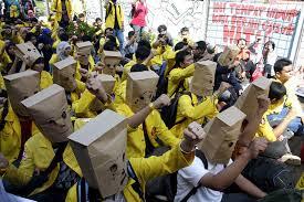 &#91;KOMBAT&#93; Tradisi masyarakat indonesia ini jadi lebih go green. jika...