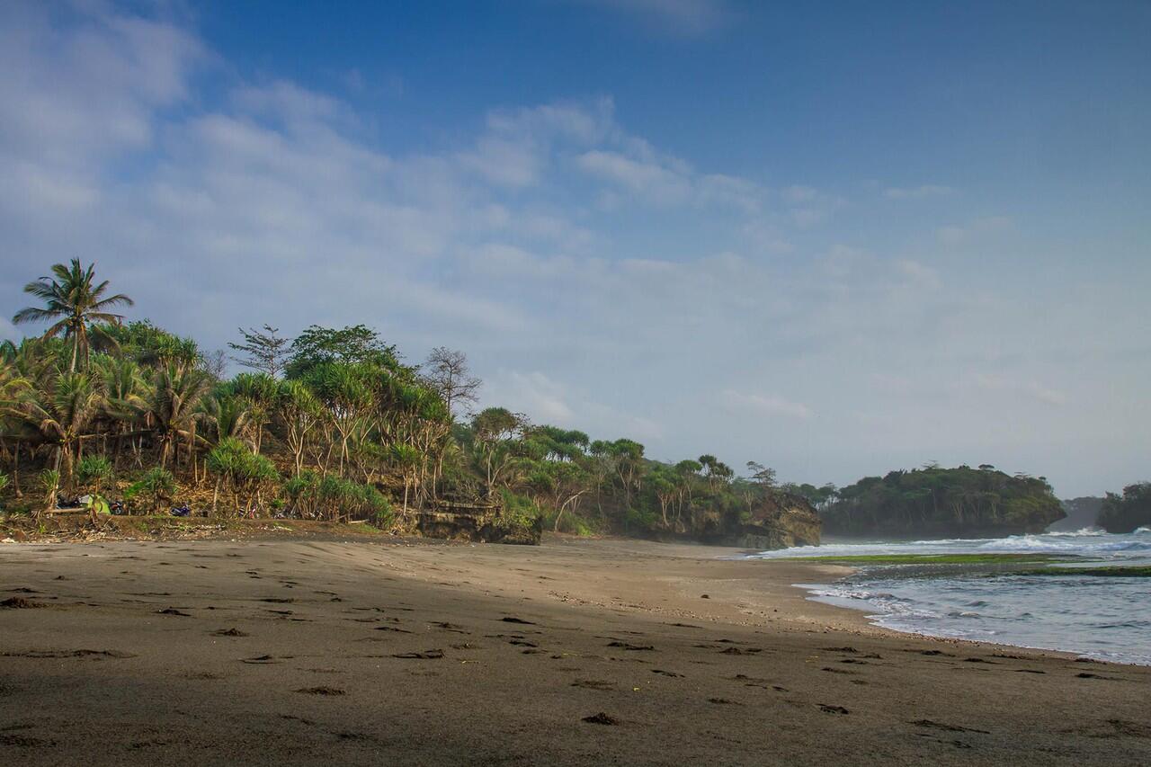 &#91;FR BikePacker&#93; pantai Madasari-Karang Tawulan- PuncakGuha-Curug Rahong (Part #2)