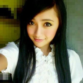 Jeritan Jijik Seorang Perempuan di Dalam KRL