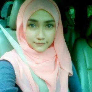 Jeritan Jijik Seorang Perempuan di Dalam KRL