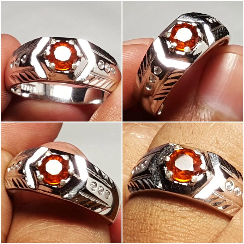 LELANG CANTONAPOENYA! WHILE MY GEMSTONE GENTLY WEEPS! CLSD 10-12 21.00