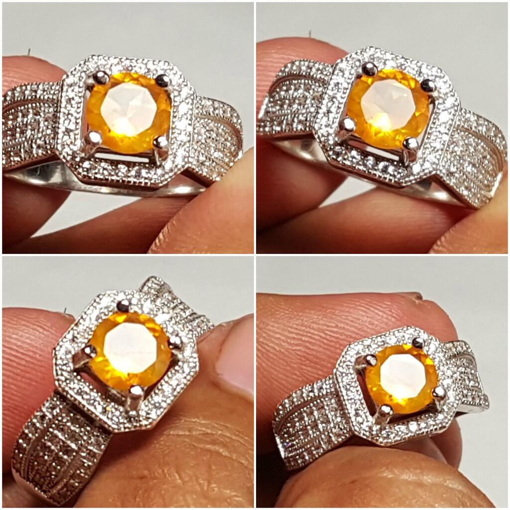 LELANG CANTONAPOENYA! WHILE MY GEMSTONE GENTLY WEEPS! CLSD 10-12 21.00