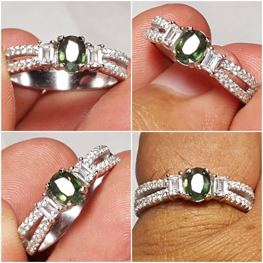 LELANG CANTONAPOENYA! WHILE MY GEMSTONE GENTLY WEEPS! CLSD 10-12 21.00