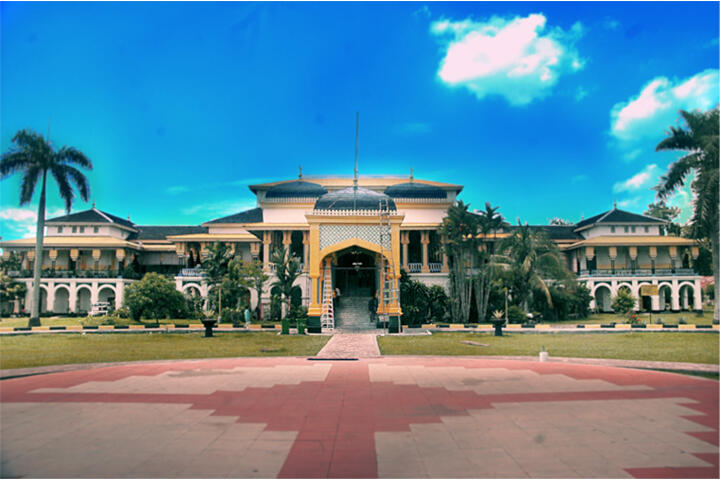 Sejarah Istana Maimun