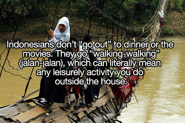 Istilah dan Bahasa Gaul Indonesia yang Bisa Bikin Bingung Orang Bule