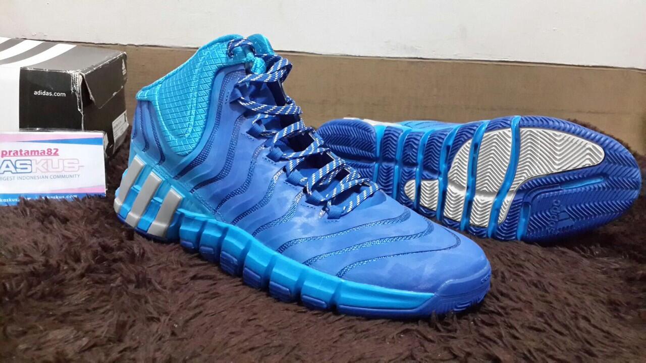 Кроссовки adidas Crazyquick