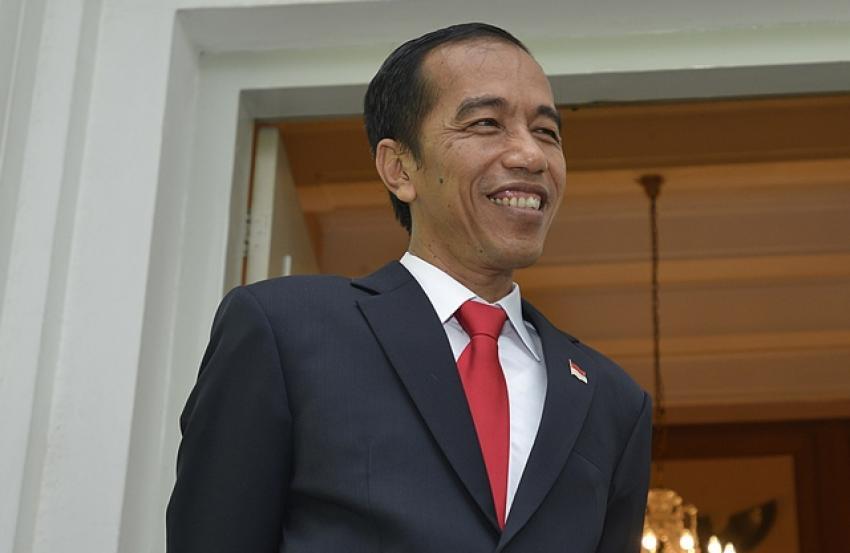 Banyak Pikiran, Presiden Jokowi Jatuh Sakit