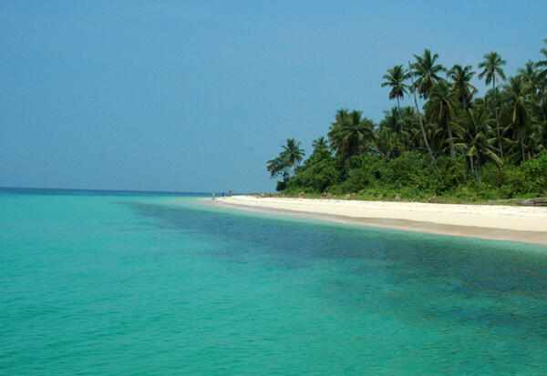 &#91;AJAKAN TRIP&#93; EKSPLORE MALUKU UTARA 7D 6N (21-27 Maret 2016)