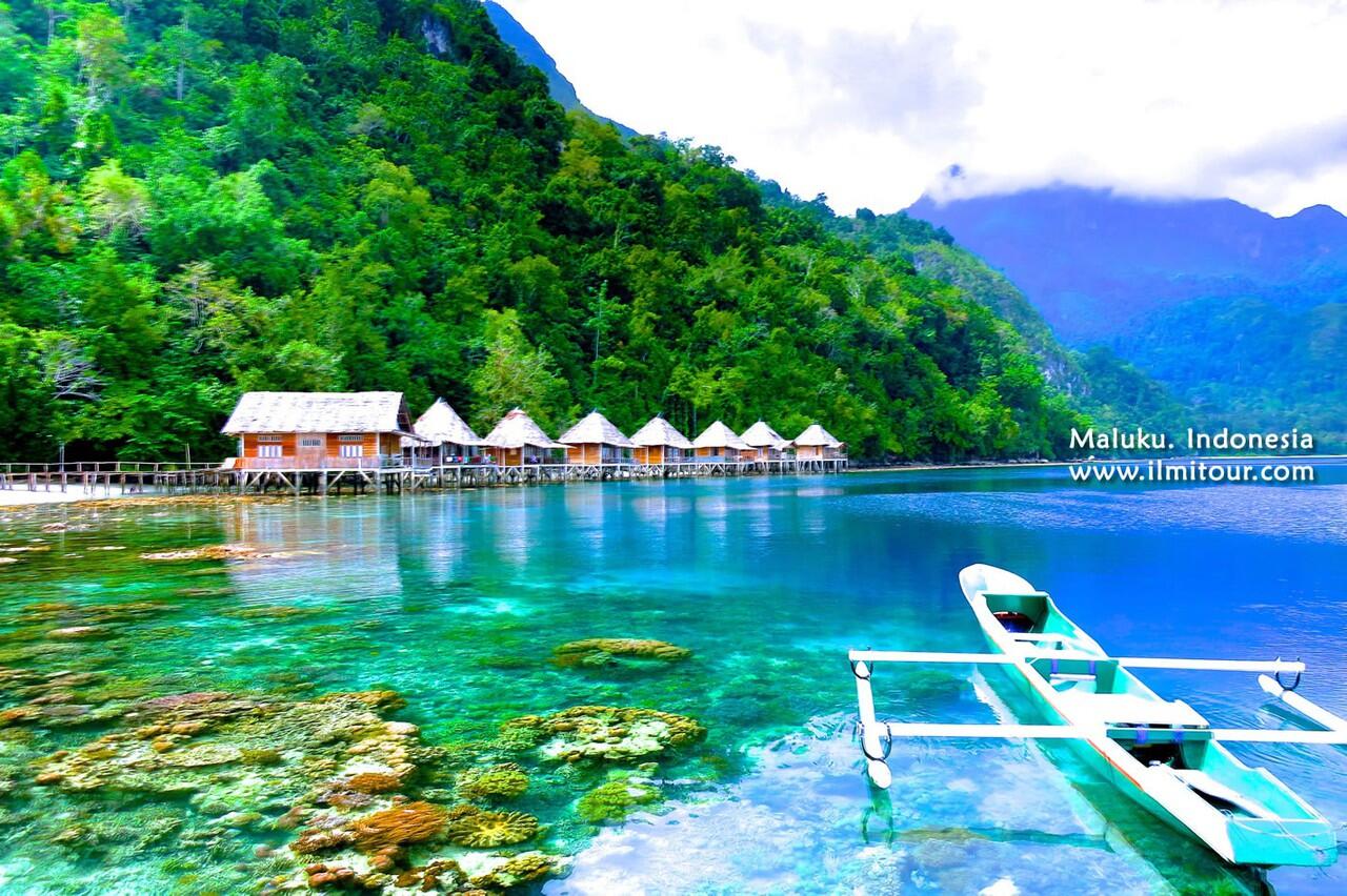 AJAKAN TRIP PANTAI ORA MALUKU TENGAH SEMUA SHARE COST 9-12 JANUARY 2016