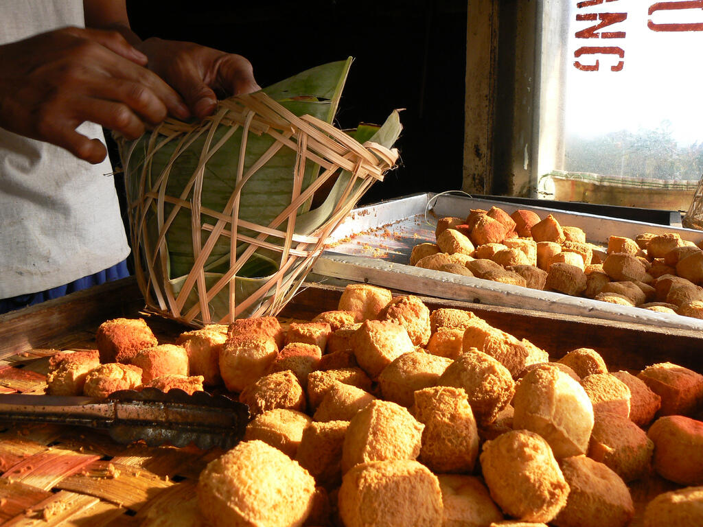 AGAN SUKA AKAN TAHU ( TOFU ) INI DIA ASAL USULNYA