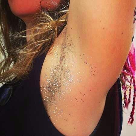 Glitter Pits, Tren Ketiak Bling-Bling Yang Lagi Hits di Instagram. Berani Coba?