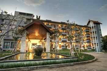 Setya Novanto dan Mengintip Istananya yang Megah di Kupang