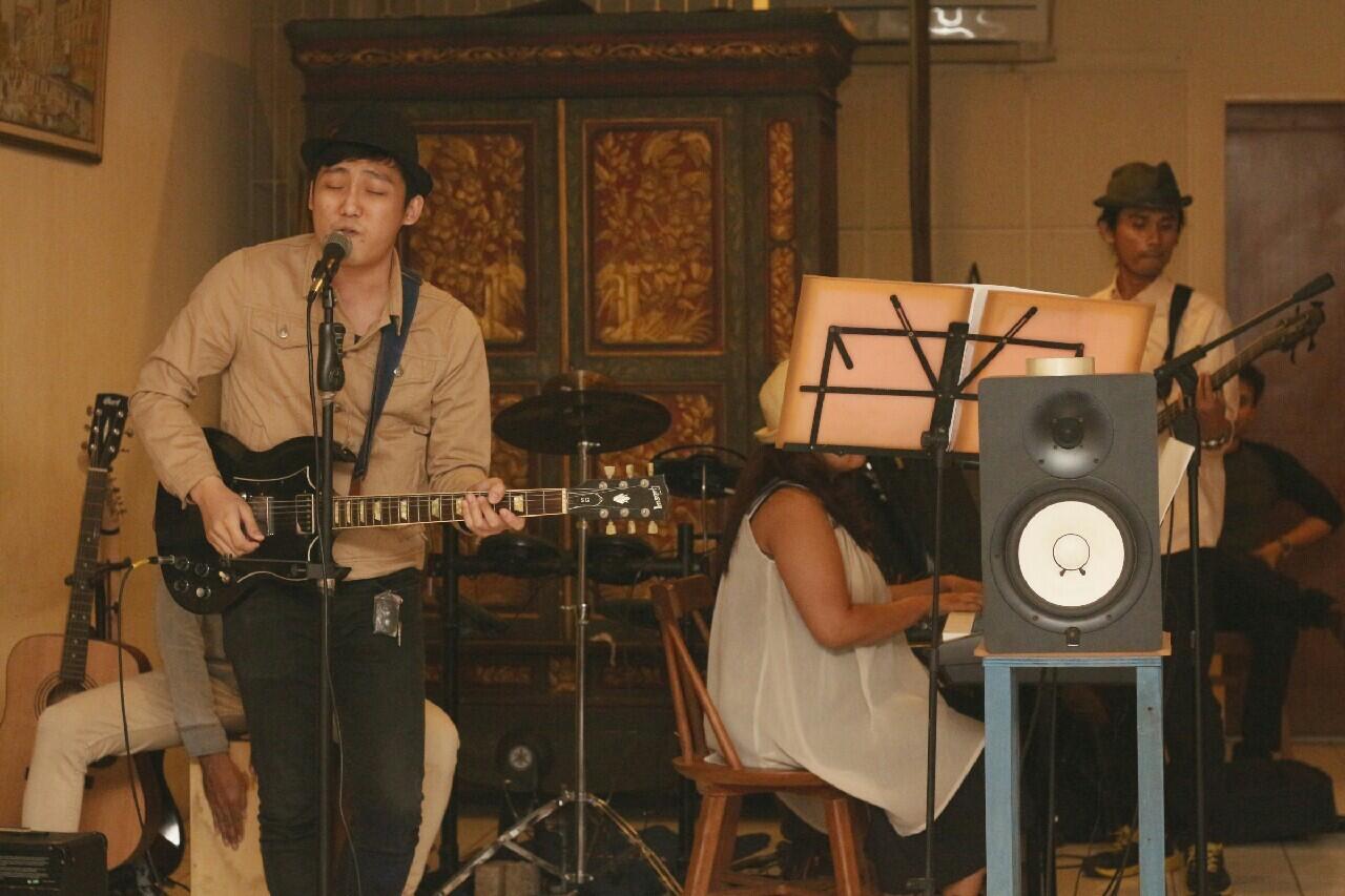 Music_Box-Jakarta Community ( Komunitas Pecinta Musik 