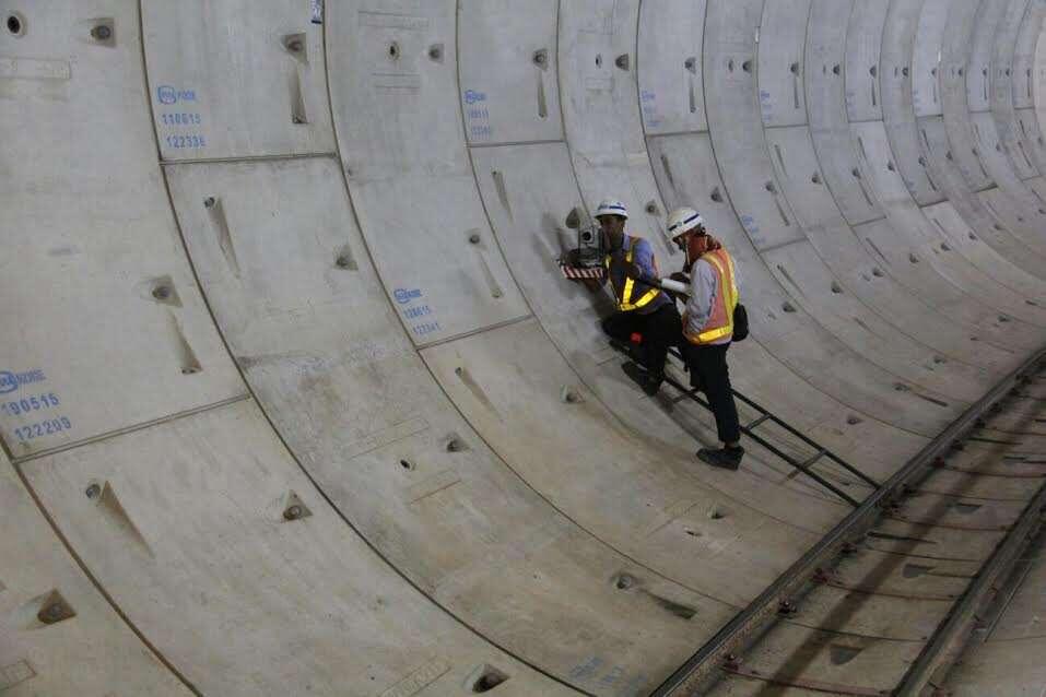 Keren! Ini Penampakan Terowongan Bawah Tanah Kereta MRT 