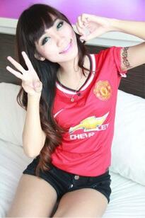 Ngeliat Wanita Ini, Ane Makin Bangga Gan Jadi Fans MU!