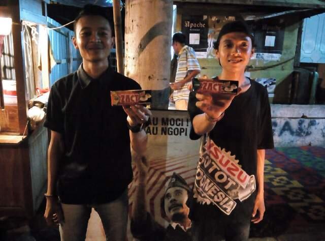 &#91;FR&#93; Bagi-bagi pasta gigi ZACT di Tegal dan sekitarnya