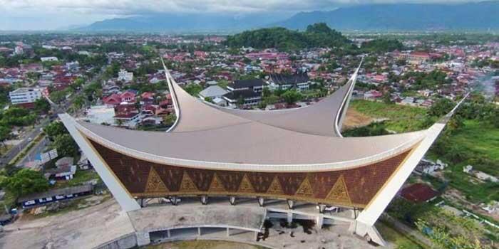 bermacam arsitektur bangunan unik dan modern di Indonesia