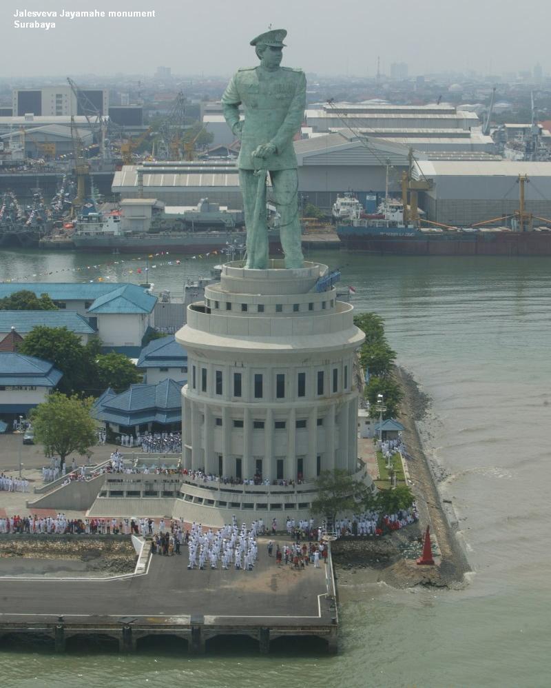 Hotel Unik Di Batam bermacam arsitektur bangunan unik dan modern di Indonesia 