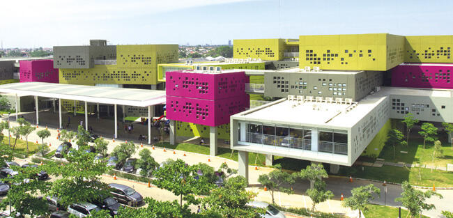 bermacam arsitektur bangunan unik dan modern di Indonesia