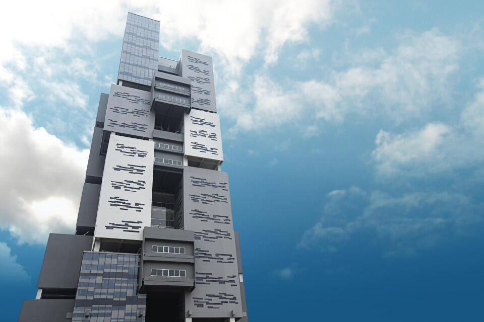 bermacam arsitektur bangunan unik dan modern di Indonesia
