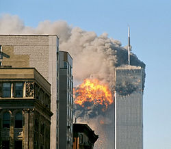 Mengintip Tragedi 9/11 WTC dalam Film Bulan Terbelah Pesaing Star Wars